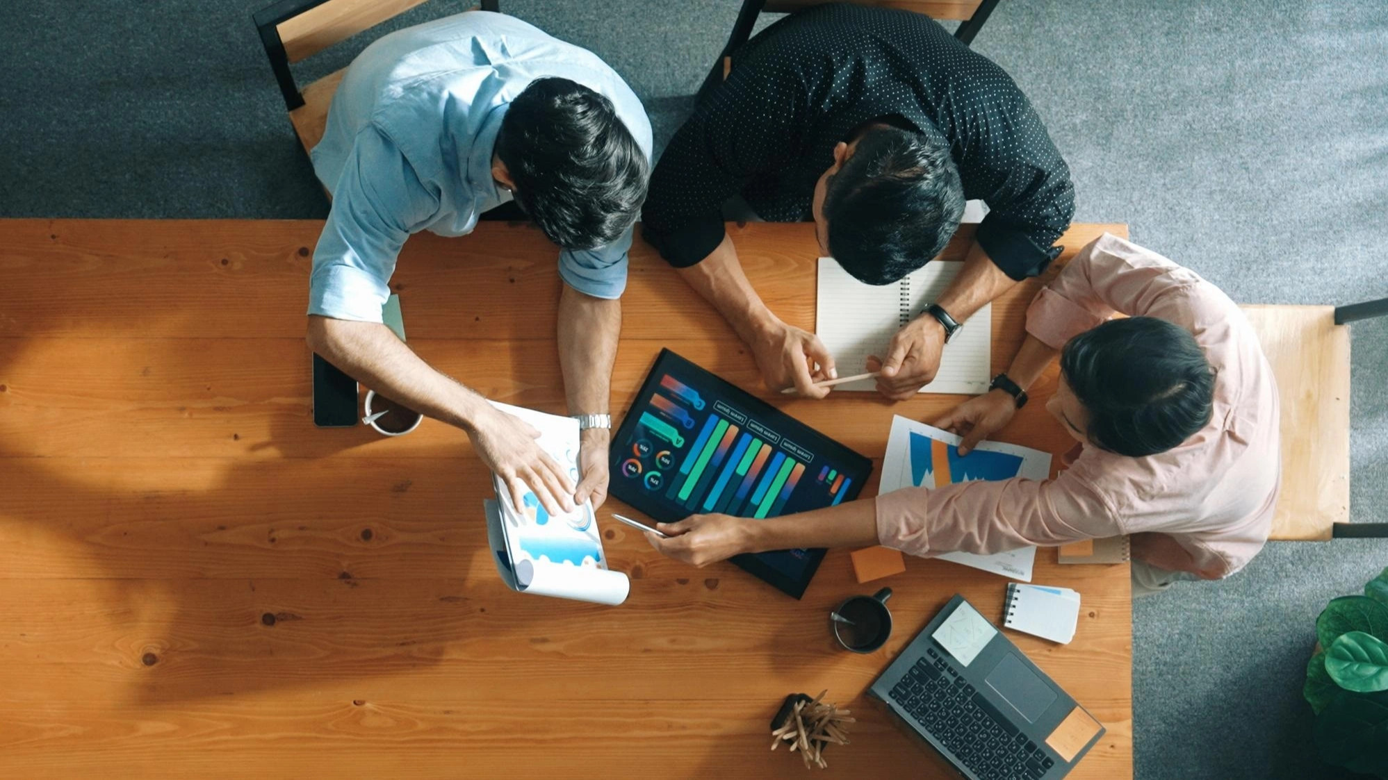 Resuelve, planifica y crece: impulsa tu equipo digital