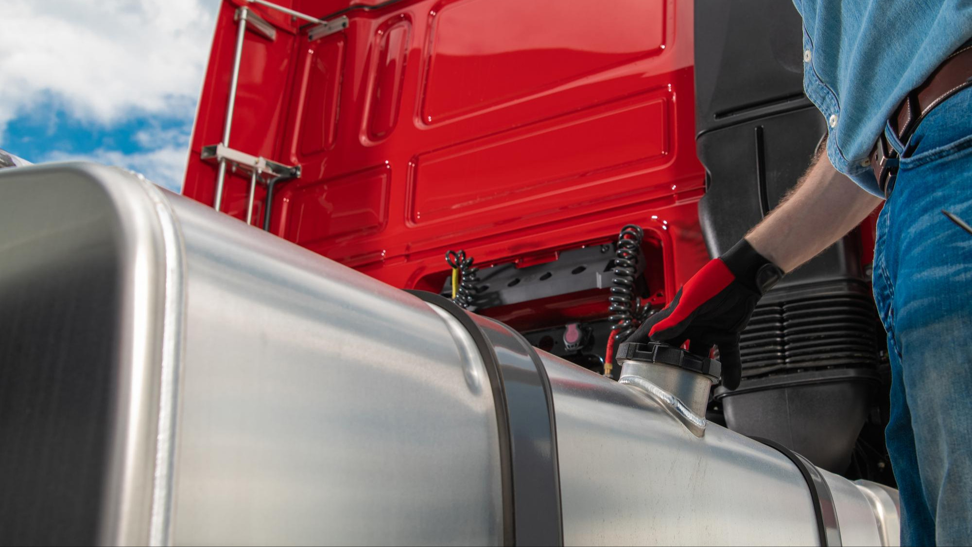 quality-truck-and-trailer-parts-in-tampa