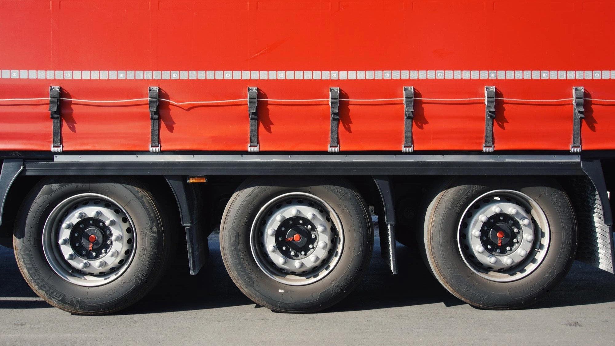 reparaciones-esenciales-propietario-de-trailer