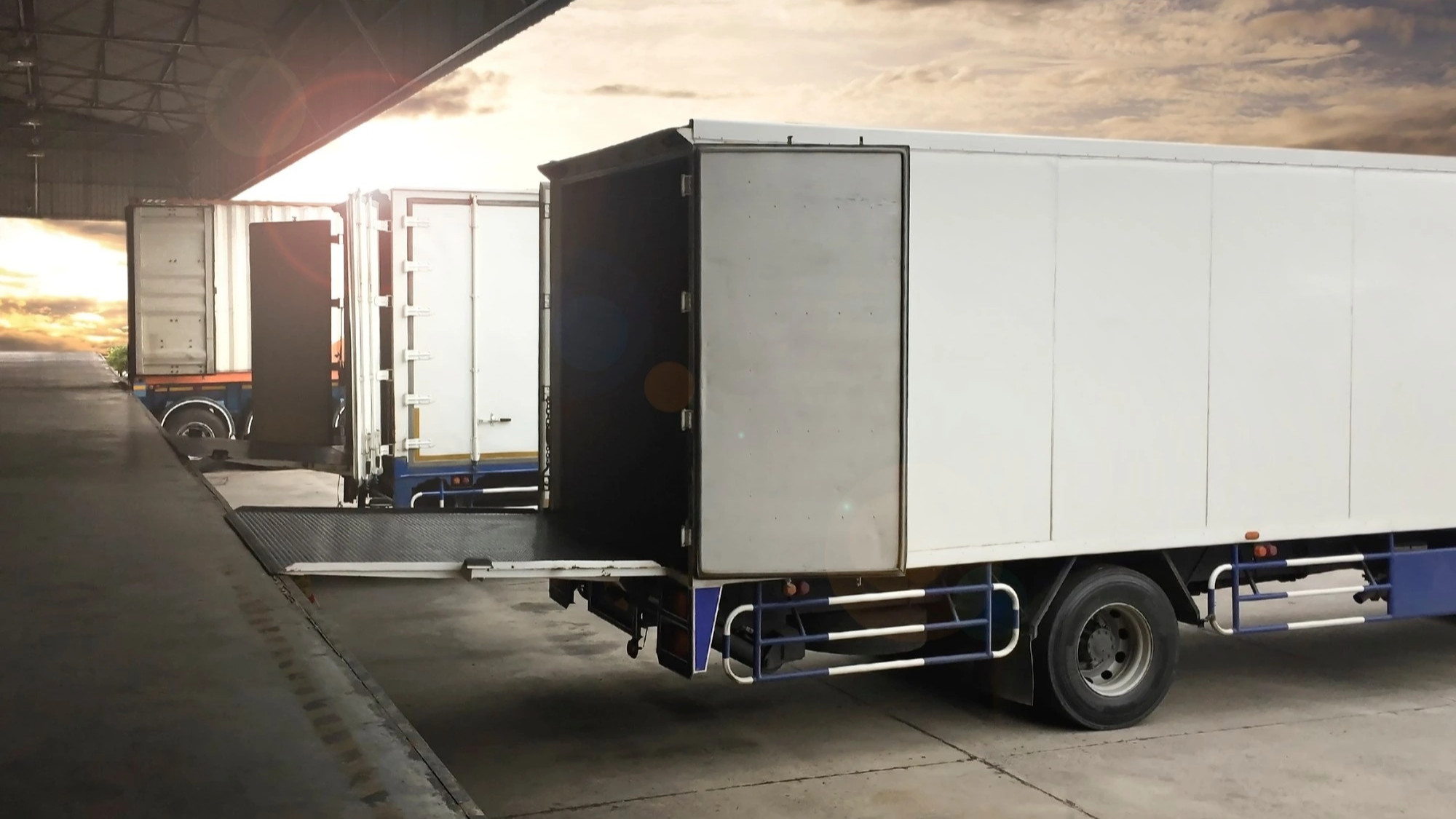 null The importance of safety in commercial trucking