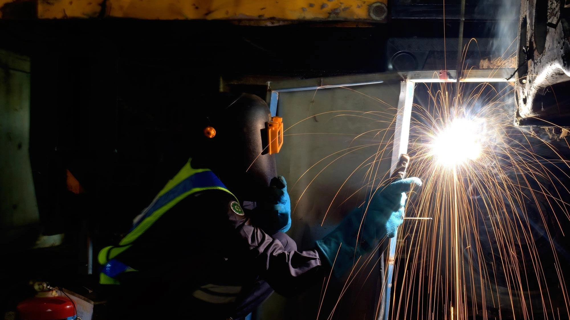 ¿Por qué elegir Brothers Truck Trailer Repair and Welding Corp?