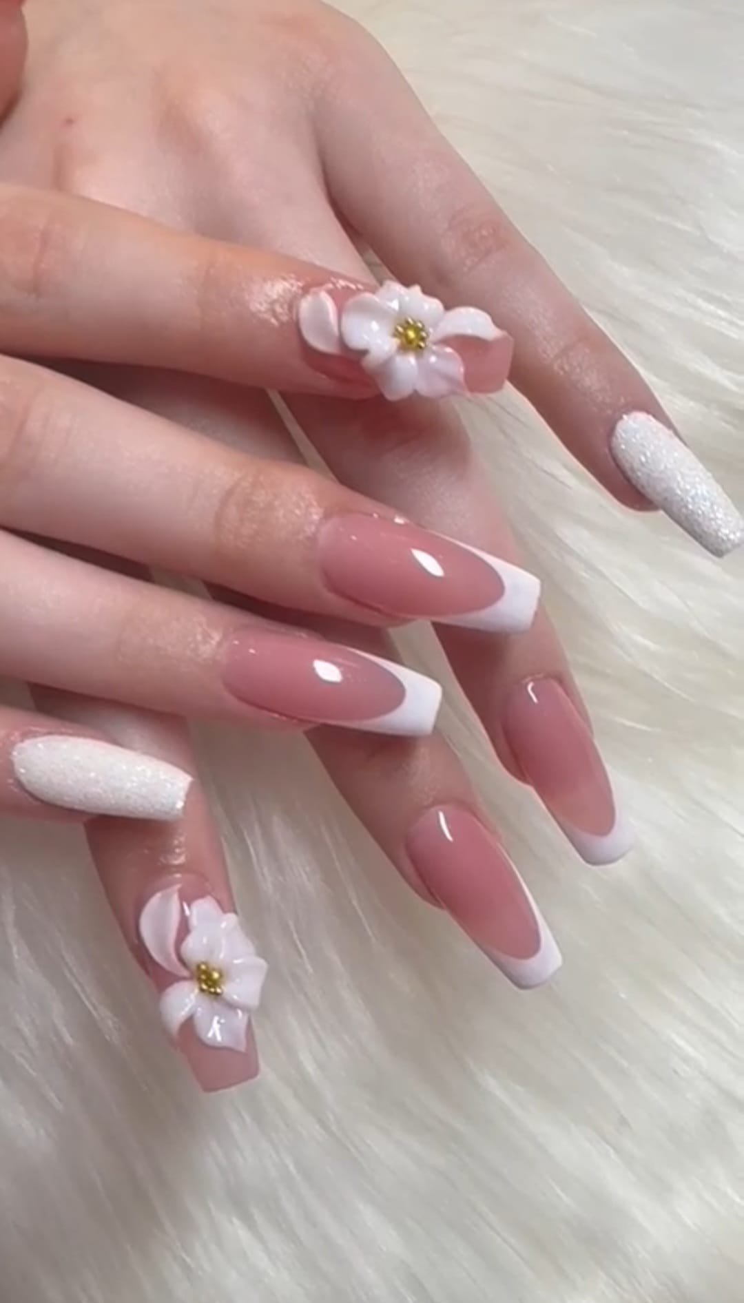 Plan Nail-Art Placement for the Close-Up Photo You Want