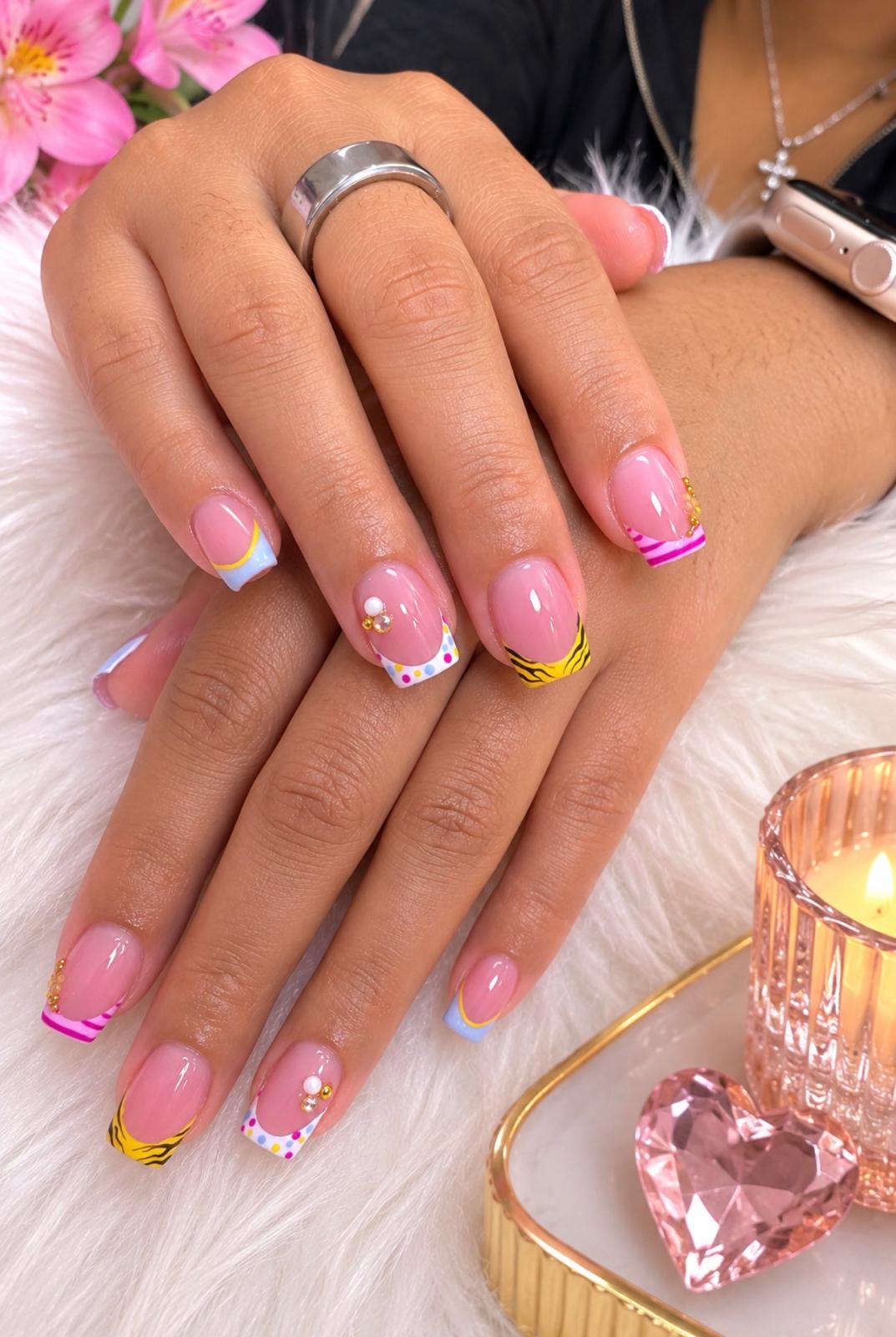 Three Ways to Coordinate Hand and Foot Colors