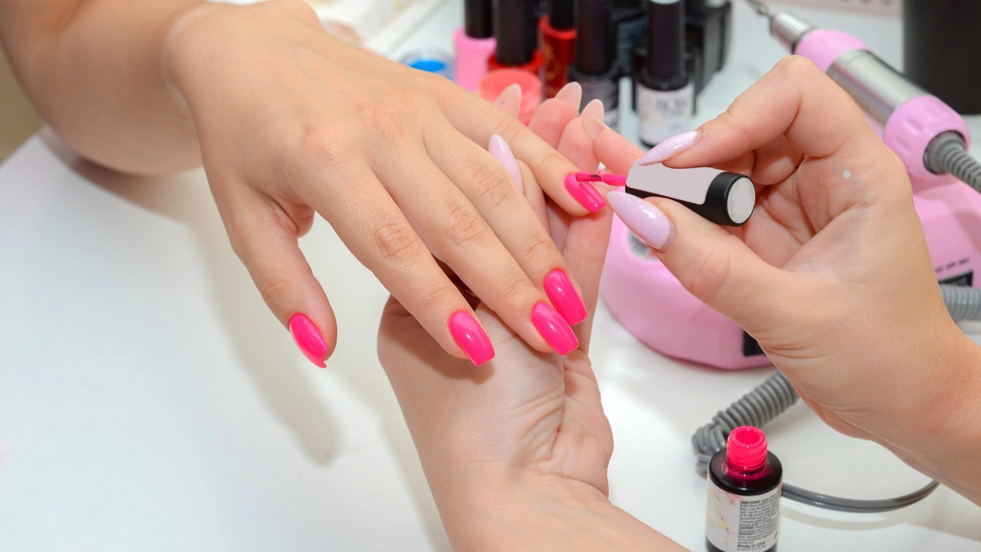 the-difference-of-a-professional-nail-salon