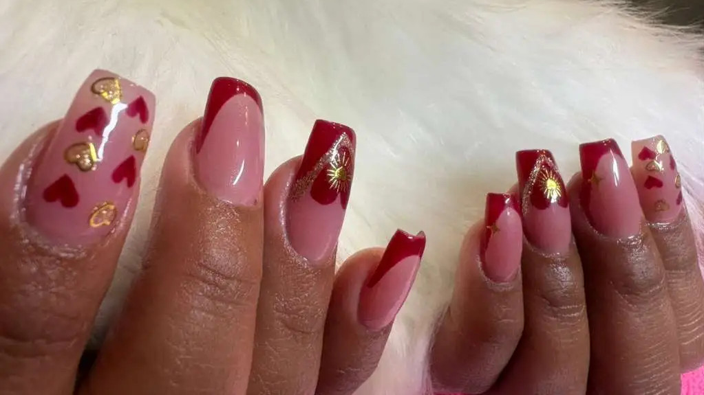 myths-and-truths-about-acrylic-nails