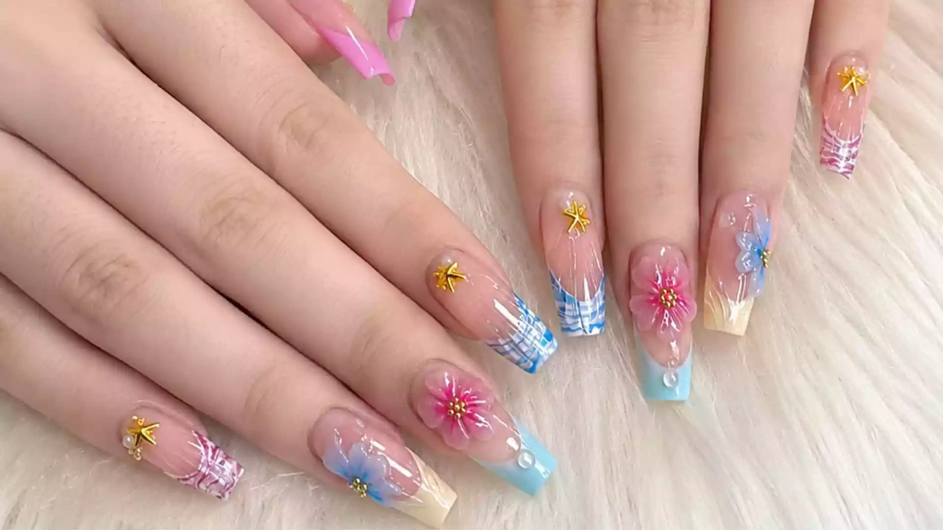summer-nail-designs-in-brandon-florida-how-to-choose-a-bright-seasonal-look