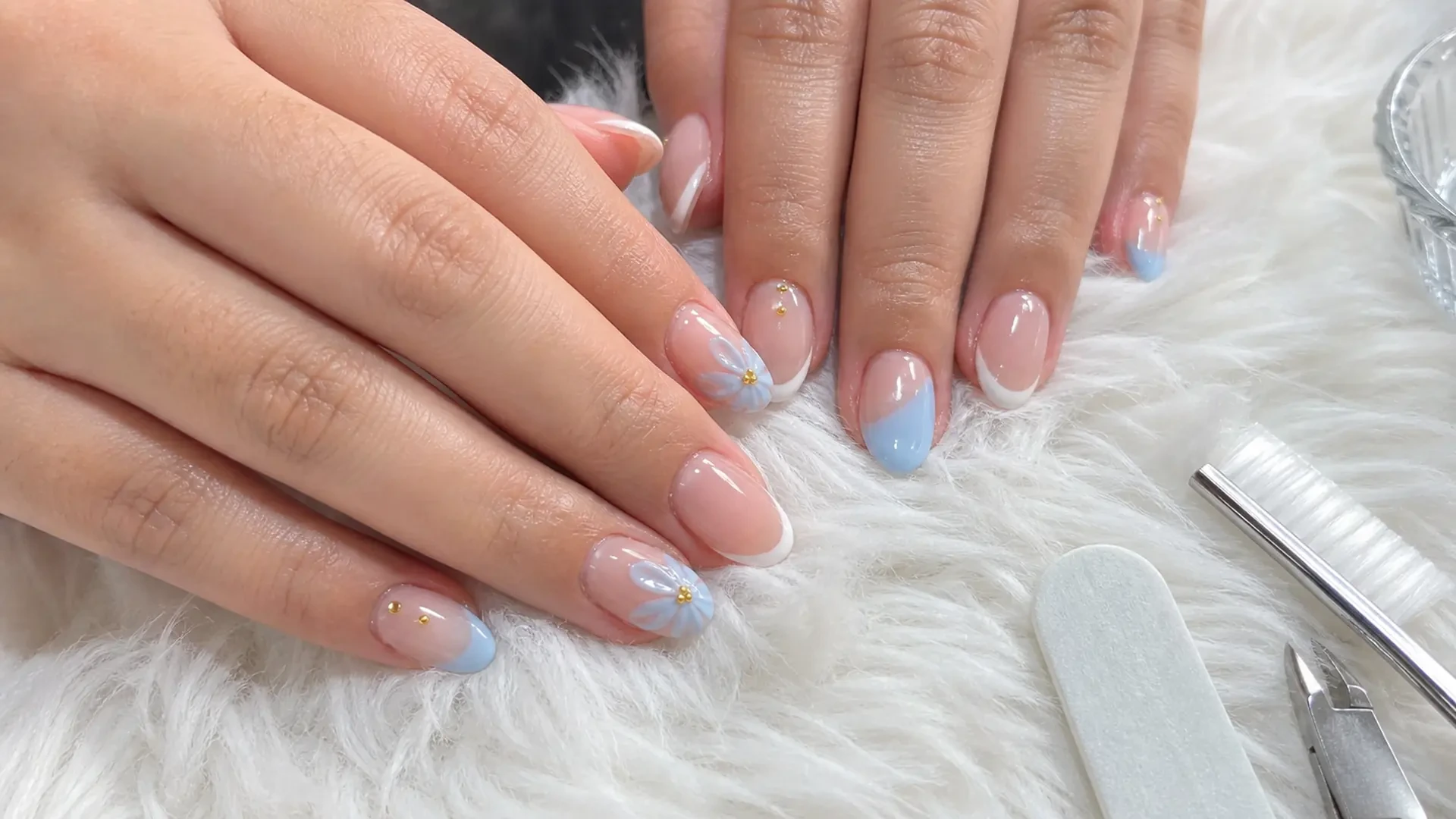 the-importance-of-hygiene-in-nail-services-what-clients-should-expect