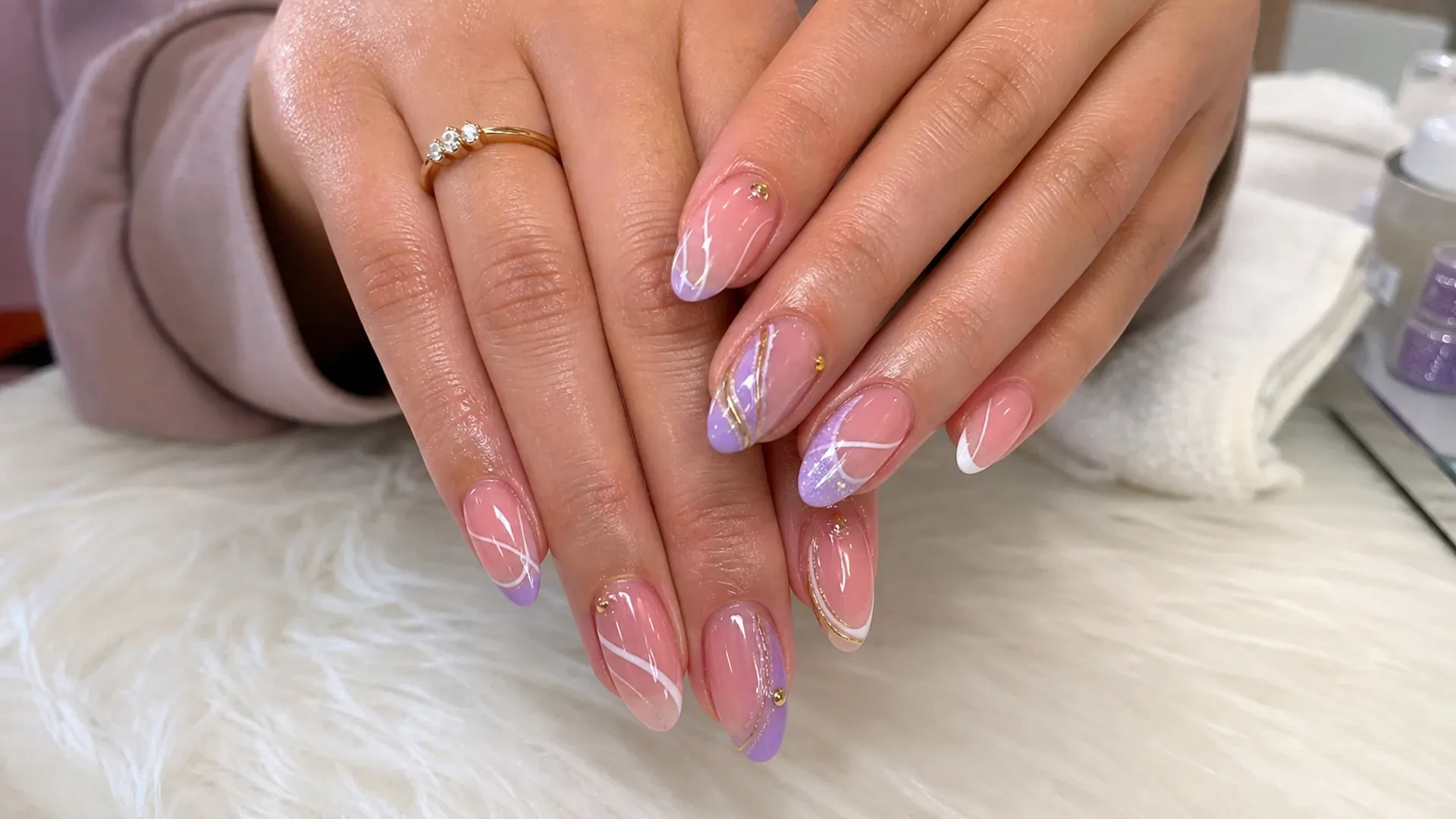 what-to-expect-from-a-professional-nail-service-in-brandon-florida