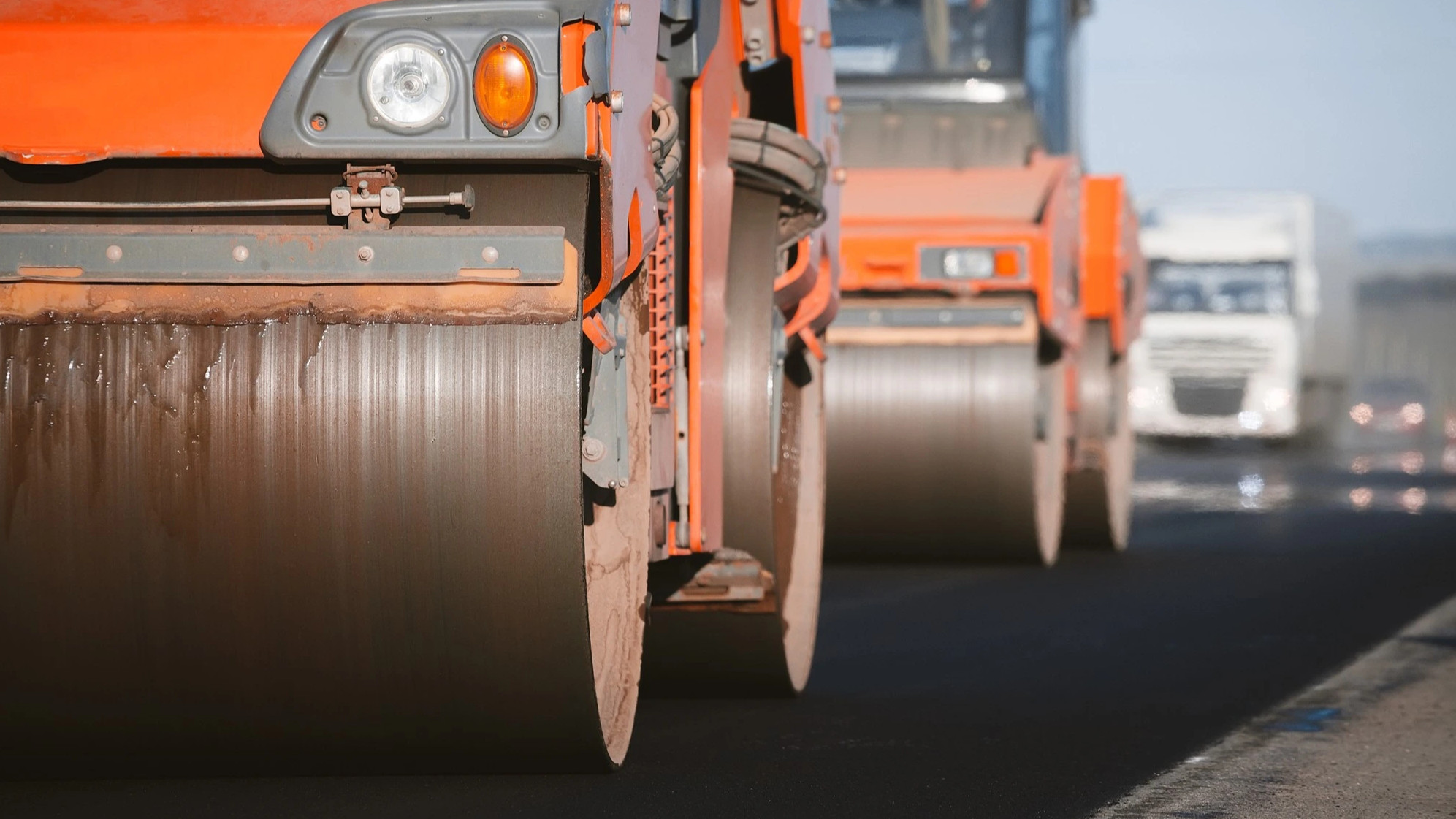 How Asphalt Shapes First Impressions of Your Business