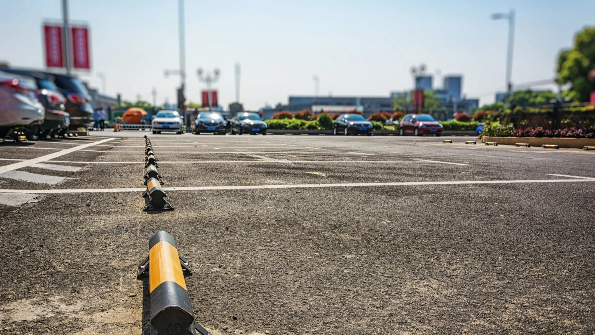 Commercial Asphalt & Parking Lot Specialists