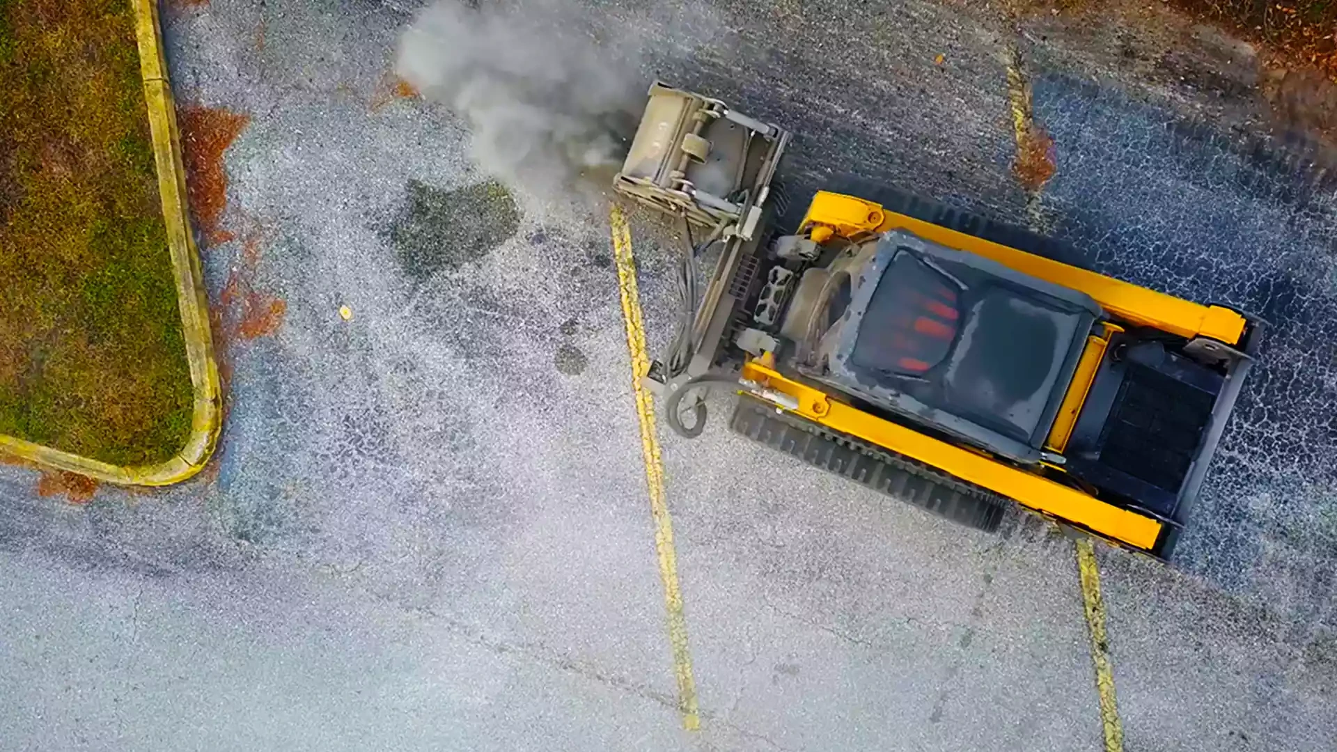 Commercial asphalt paving in Central Florida: how to plan access, drainage, and safety