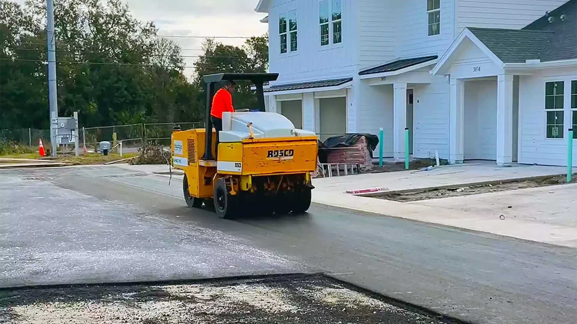 New construction asphalt paving in Central Florida: what contractors should coordinate before the final surface